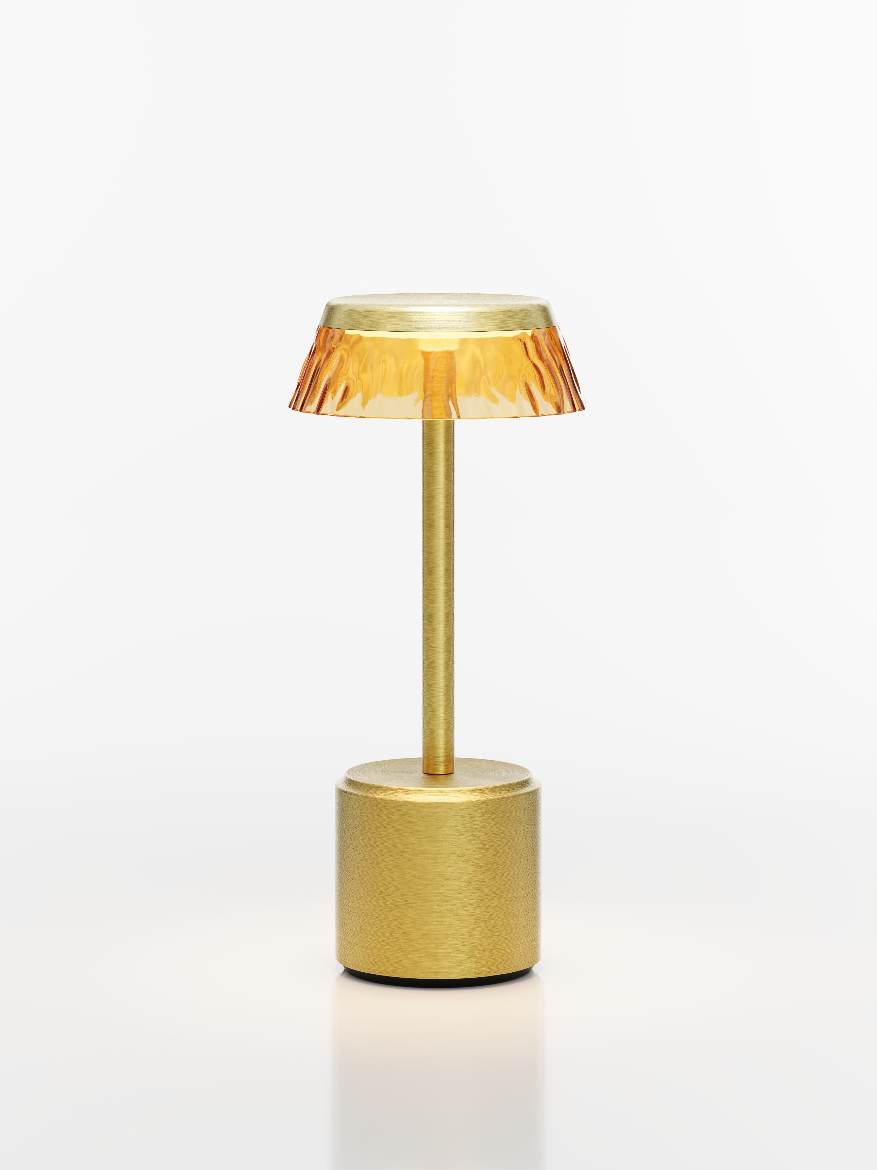 Table – imagilights