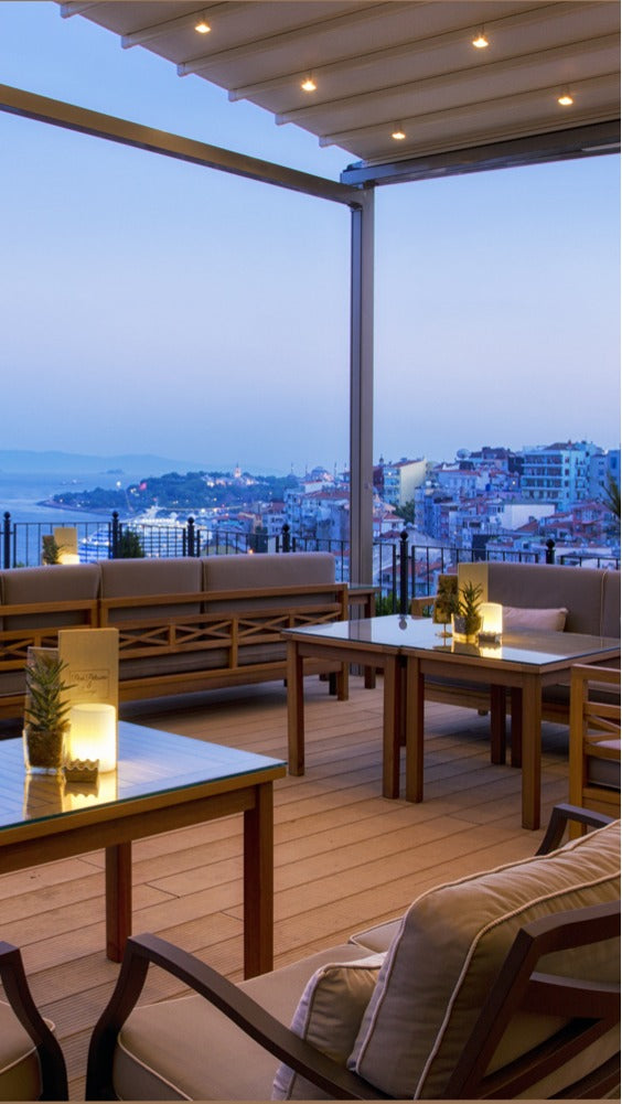 Bosphorus Hotel / Istanbul